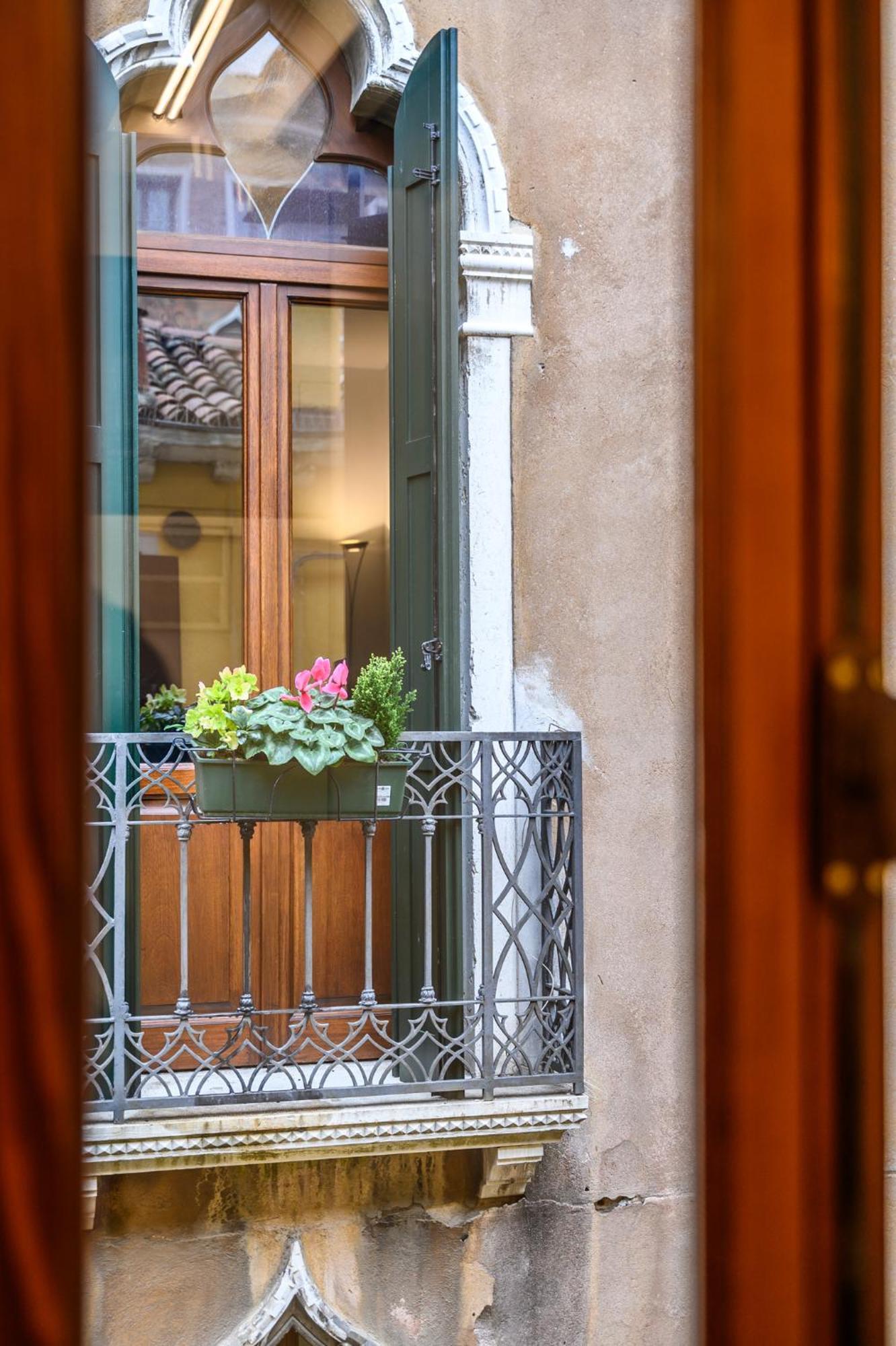 Ca Rialto 4122 - Luxury Terrace Apartment Venice Exterior photo